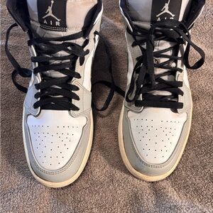 Nike High-Top Sneakers in White, Gray and Black